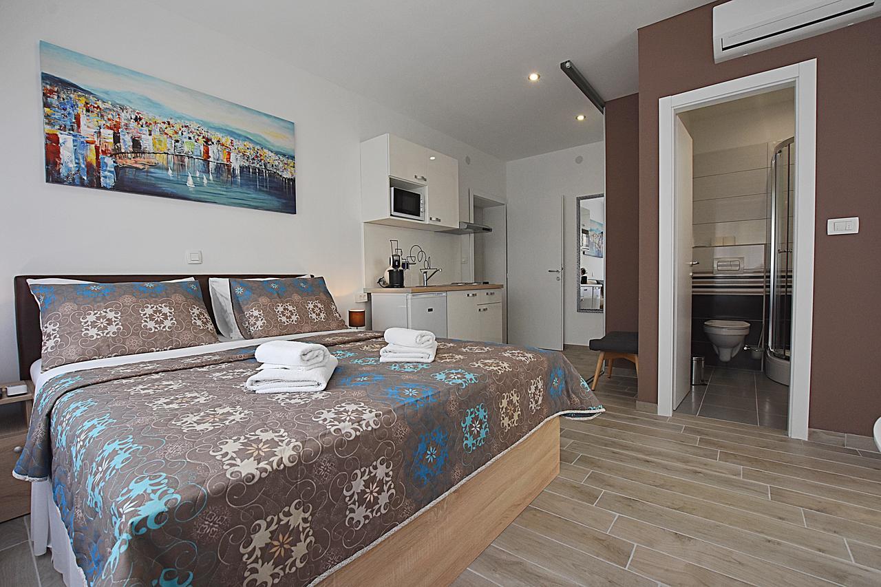 Borna & Roko Apartments Free Parking Задар Экстерьер фото
